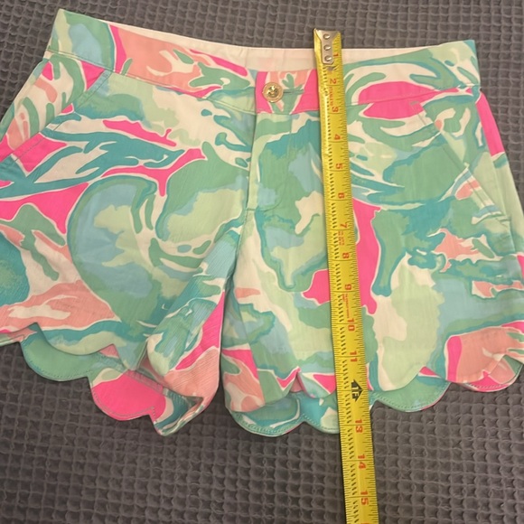 Lilly Pulitzer Buttercup Shorts - Picture 8 of 9